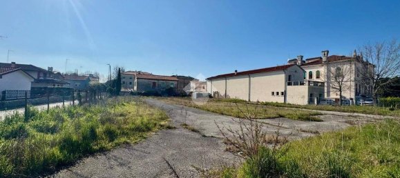 900m² Land in Adria, Italy No. 11860 5