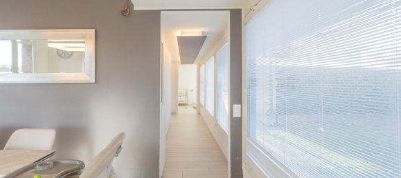 3 Schlafzimmer Villa in Varese, Italy, Nr. 237071 21