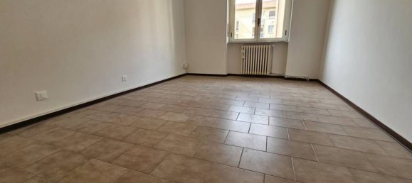5 rooms Apartment in Biella, Italy No. 206162 13