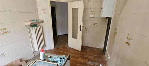 5 rooms Apartment in Biella, Italy No. 206162 12