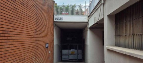 5 rooms Commercial property in Bologna, Italy No. 115837 7