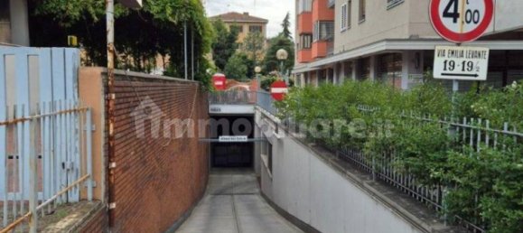 5 rooms Commercial property in Bologna, Italy No. 115837 5