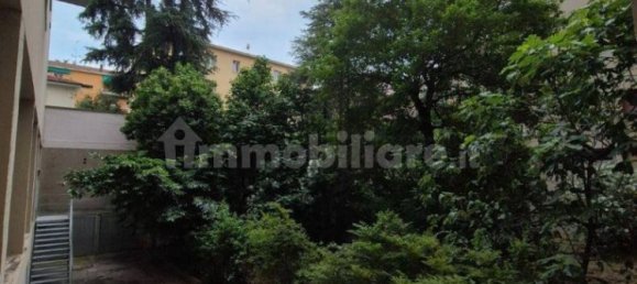 5 rooms Commercial property in Bologna, Italy No. 115837 8