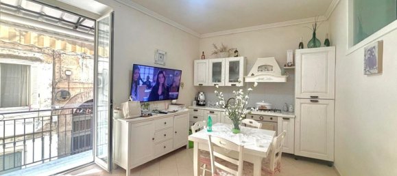 3 rooms Apartment in Naples, Italy No. 275899 18