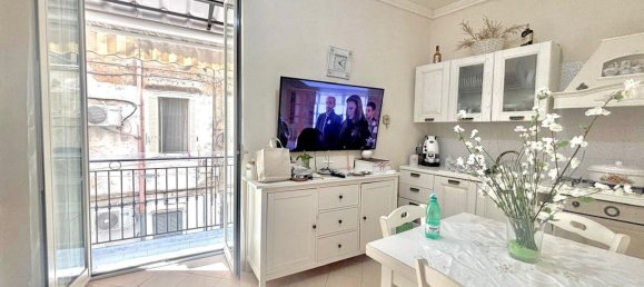 3 rooms Apartment in Naples, Italy No. 275899 22
