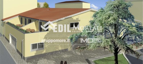 3 bedrooms Apartment in Modena, Italy No. 63194 2