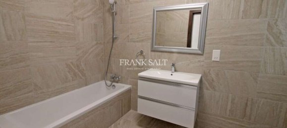 Квартира с 2 спальнями в Моста, Мальта № 4547 6