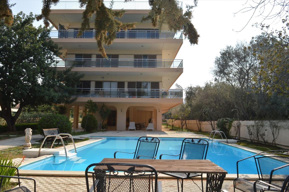 Apartamento de 3 dormitorios en Vouliagmeni, Greece No. 6408