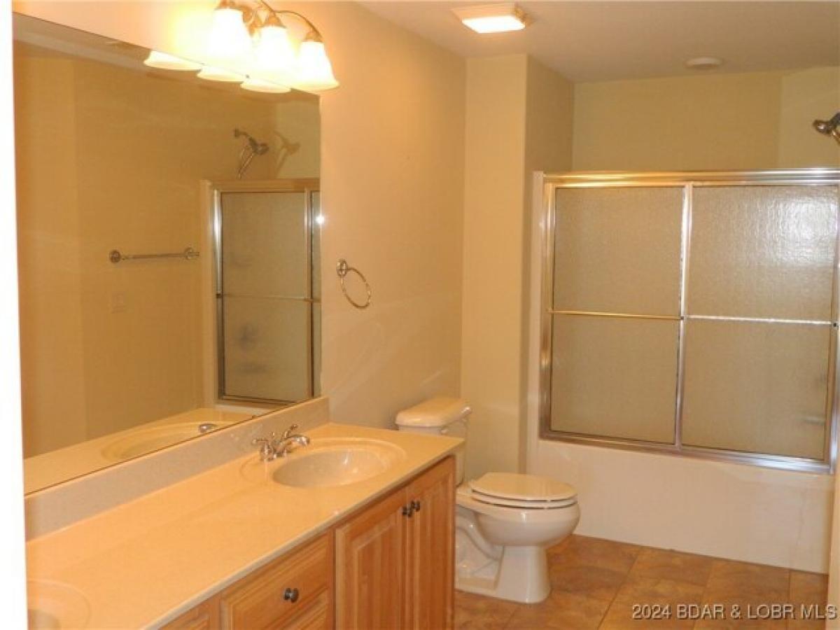 3 bedrooms House in Lake Ozark, USA No. 392659