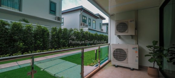 1 bedroom Condo in Pattaya, Thailand No. 7950 3