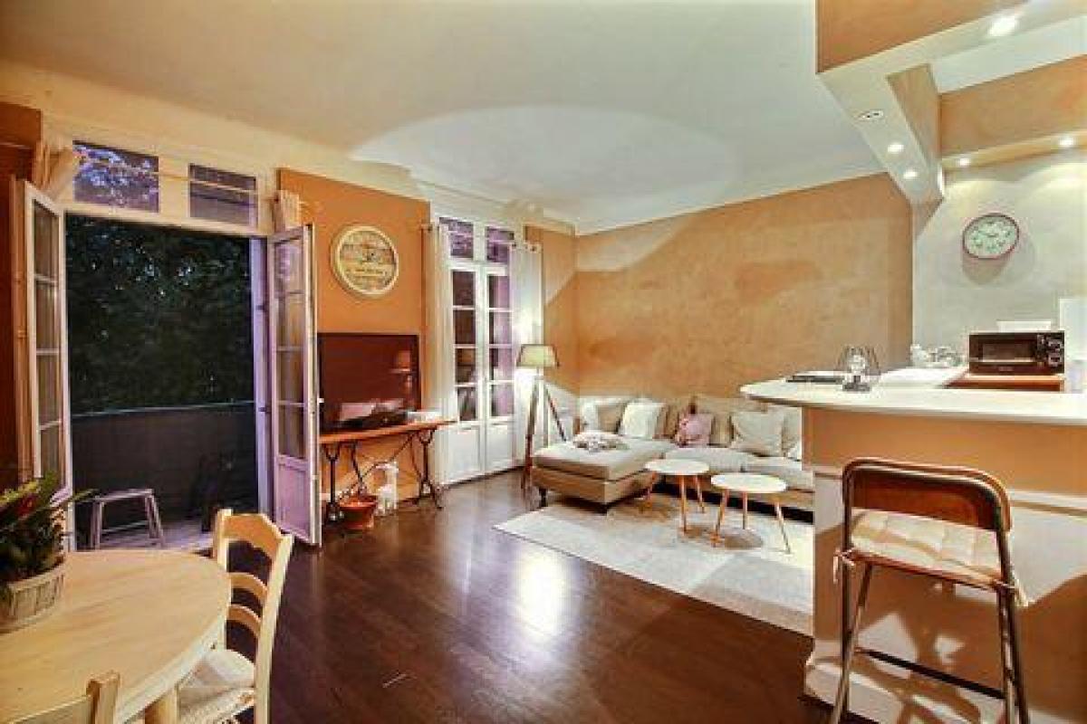 2 bedrooms Condo in Royan, France No. 34712