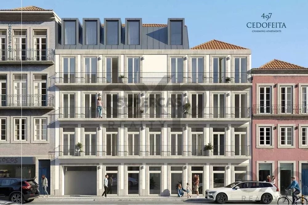 3 bedrooms Apartment in Porto, Portugal No. 331462