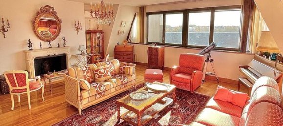 4 chambres Appartement à Bourges, France No. 210969 2