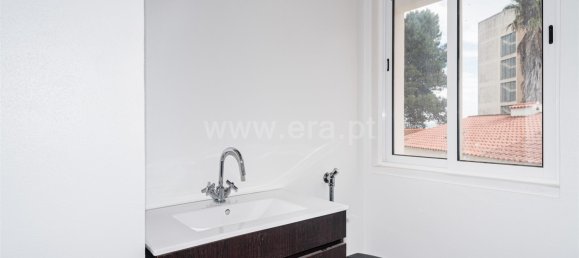 6 bedrooms House in Oeiras, Portugal No. 48856 16