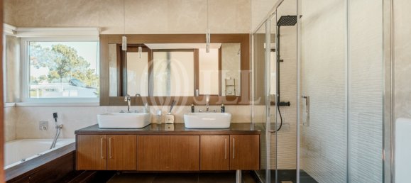 4 bedrooms Villa in Almada, Portugal No. 111636 21