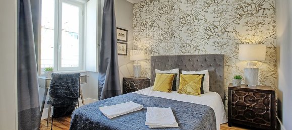 5 غرف نوم منزل ذو طابقين في Lisbon, Portugal رقم 12149 24