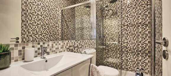 5 غرف نوم منزل ذو طابقين في Lisbon, Portugal رقم 12149 26