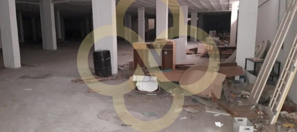 Lagerhaus in Amadora, Portugal 2410m², Nr. 75966 18