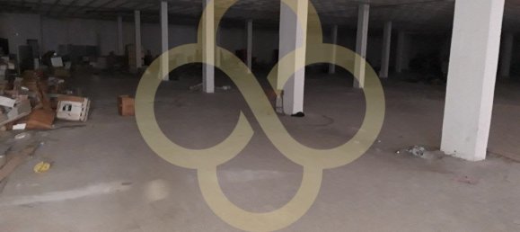 Lagerhaus in Amadora, Portugal 2410m², Nr. 75966 14