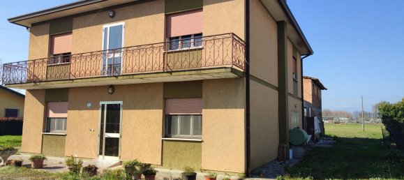 Casa de 6 habitaciónes en San Giorgio in Bosco, Italy No. 37710 2