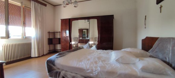 Casa de 6 habitaciónes en San Giorgio in Bosco, Italy No. 37710 14