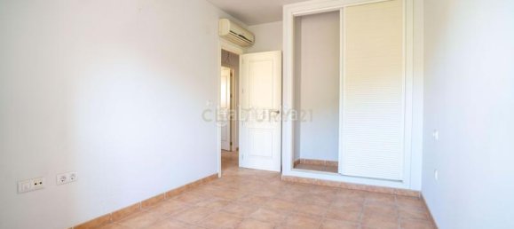 3 bedrooms Apartment in Granada, Spain No. 144394 40