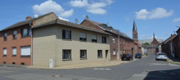 17-Zimmer Stadthaus in Heinsberg, Germany, Nr. 247993 2