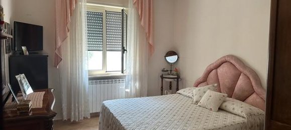 6 rooms Apartment in Cosenza, Italy No. 292721 3