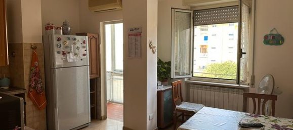 6 rooms Apartment in Cosenza, Italy No. 292721 2