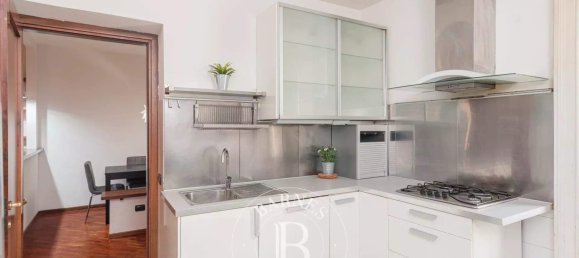 2 chambres Appartement à Milan, Italy No. 324926 8