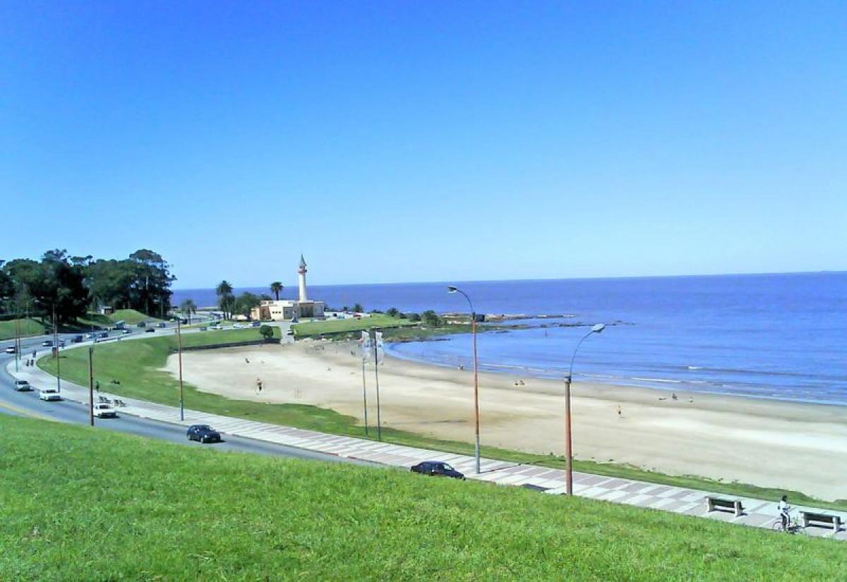 Terrain à Montevideo, Uruguay No. 14098
