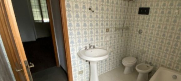 6 rooms Apartment in Agnone, Italy No. 177119 13