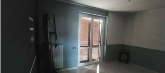 4 Schlafzimmer Wohnung in Verolengo, Italy, Nr. 315889 2