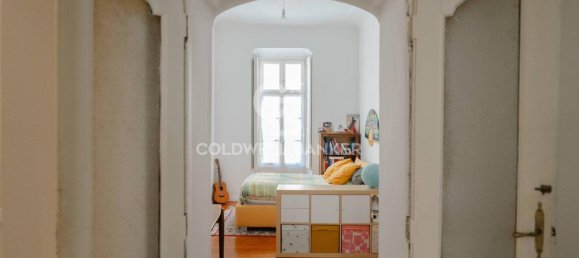 7 rooms Apartment in Turin, Italy No. 38029 7