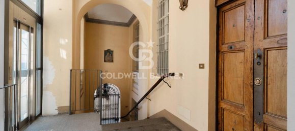 7 rooms Apartment in Turin, Italy No. 38029 28