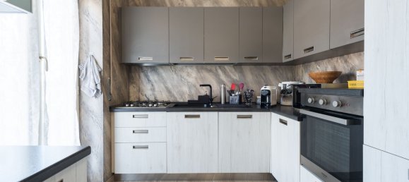 Apartamento de 5 habitaciónes en Ciampino, Italy No. 19055 4