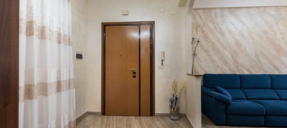 Apartamento de 5 habitaciónes en Ciampino, Italy No. 19055 6