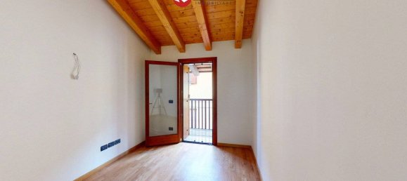 2 Schlafzimmer Wohnung in Udine, Italy, Nr. 380502 12