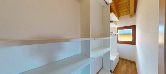 2 Schlafzimmer Wohnung in Udine, Italy, Nr. 380502 7