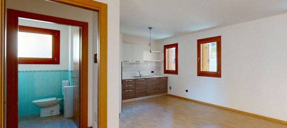 2 Schlafzimmer Wohnung in Udine, Italy, Nr. 380502 5