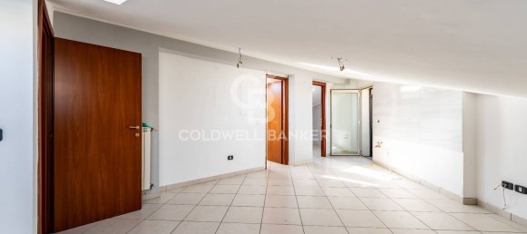 2-Zimmer Wohnung in Aci Catena, Italy, Nr. 291984 4