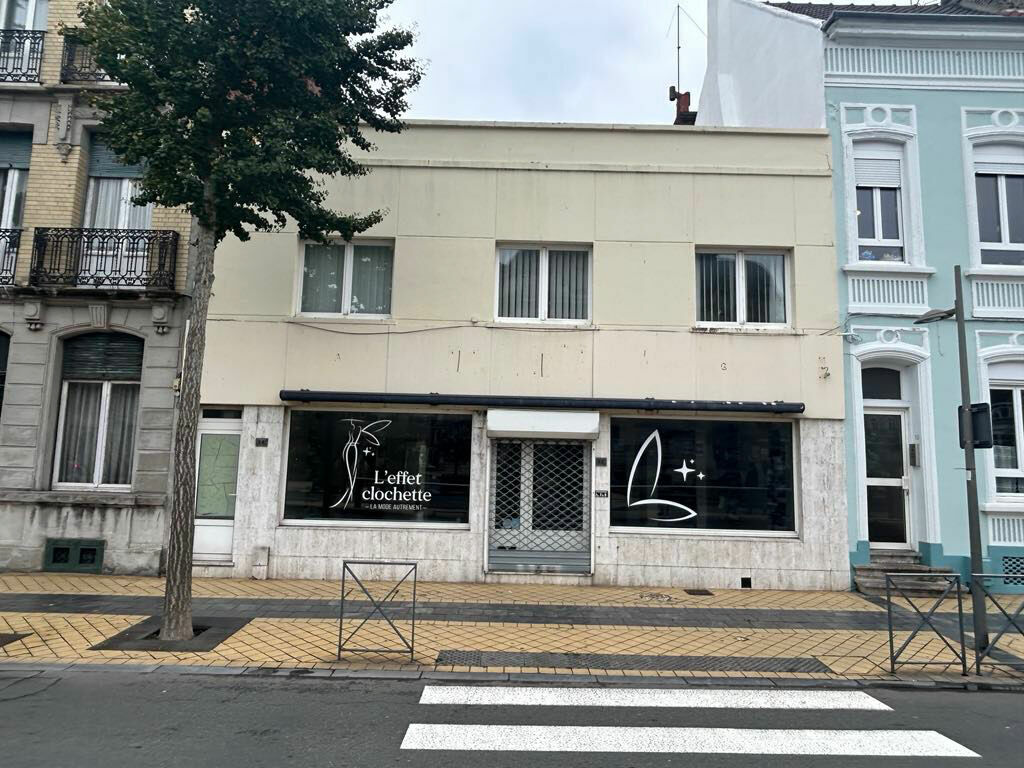 300m² Commercial property in Calais, France No. 55678