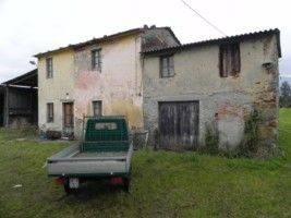 5 rooms House in Camaiore, Italy No. 27629