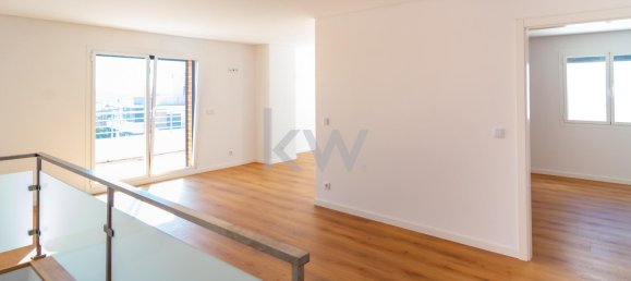 Dúplex de 3 dormitorios en Odivelas, Portugal No. 72674 42