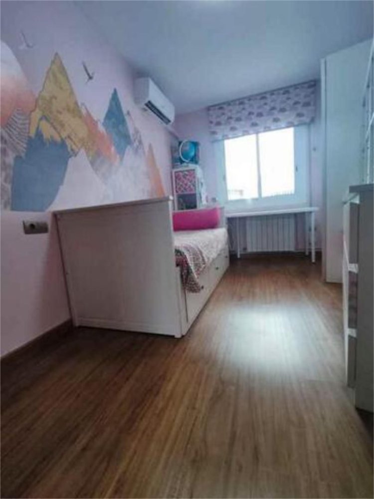 Квартира с 4 спальнями в Вила-Сека, Испания № 191220