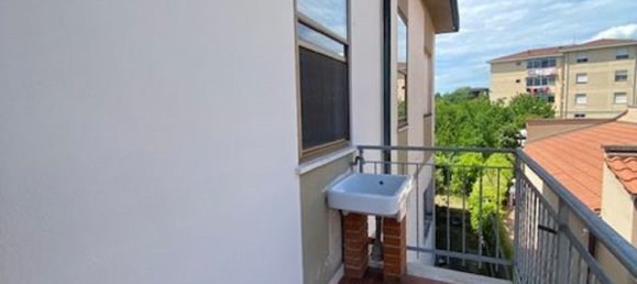 4-salle Appartement à Calcinaia, Italy No. 128593 9