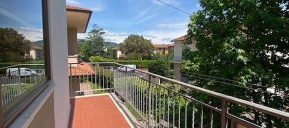 4-salle Appartement à Calcinaia, Italy No. 128593 10