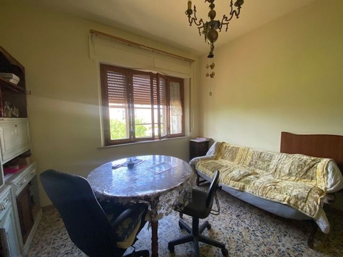 4-salle Appartement à Calcinaia, Italy No. 128593