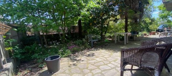 4-salle Appartement à Calcinaia, Italy No. 128593 24