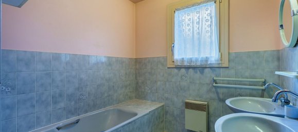 3 chambres Maison à Longvic, France No. 203128 9